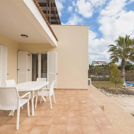 Villa Athena Classico *